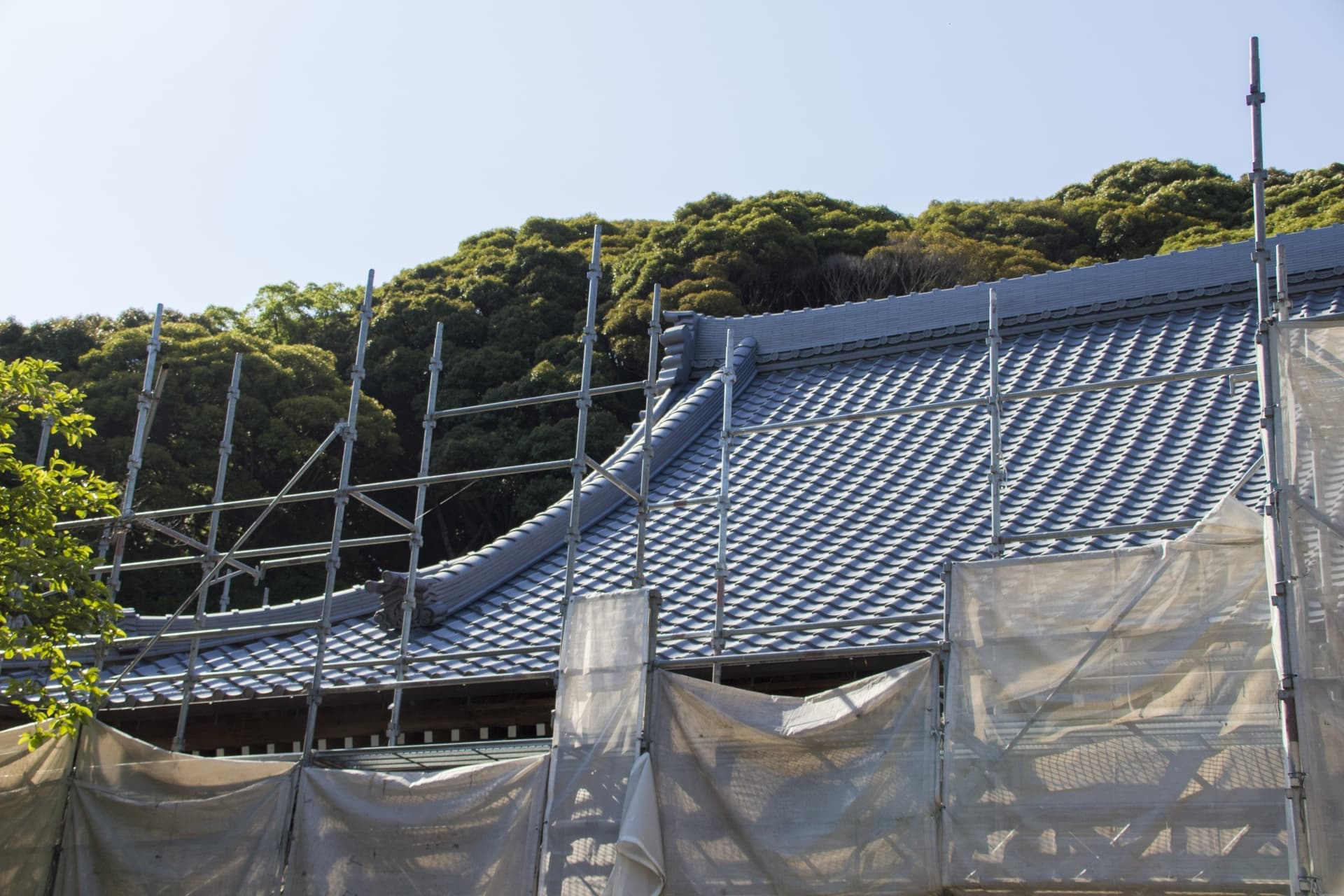 お寺足場工事